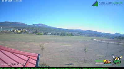 immagine della webcam nei dintorni di Calascio: webcam Sant'Eusanio Forconese