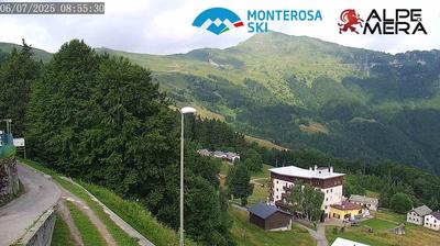immagine della webcam nei dintorni di Rifugio Boffalora Ticino: webcam Scopello