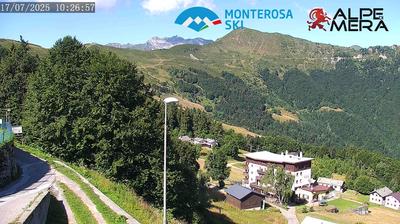 immagine della webcam nei dintorni di Veglio: webcam Alpe di Mera