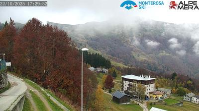immagine della webcam nei dintorni di Issime: webcam Alpe di Mera