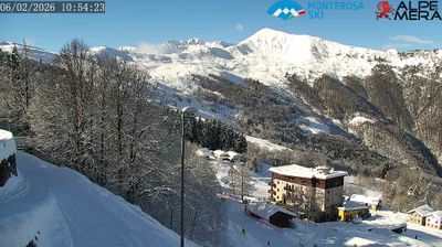 immagine della webcam nei dintorni di Gaglianico: webcam Alpe di Mera