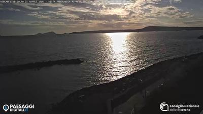 immagine della webcam nei dintorni di Pozzuoli: webcam Portici