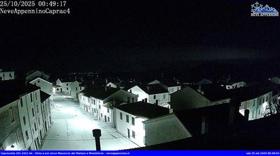 immagine della webcam nei dintorni di Castel di Sangro: webcam Capracotta