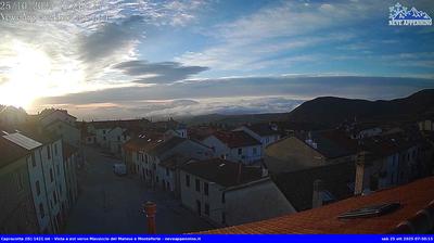 immagine della webcam nei dintorni di Castel di Sangro: webcam Capracotta