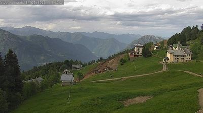 immagine della webcam nei dintorni di Vicolungo: webcam Alpe di Mera