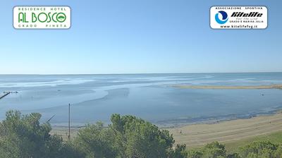 immagine della webcam nei dintorni di Barcola: webcam Grado Pineta