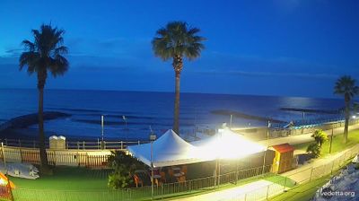 immagine della webcam nei dintorni di Dolcedo: webcam Marina Di Andora