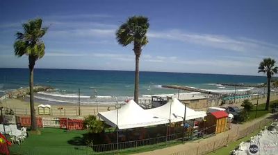 immagine della webcam nei dintorni di Ceriale: webcam Marina Di Andora