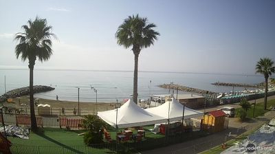 immagine della webcam nei dintorni di Diano Marina: webcam Marina Di Andora