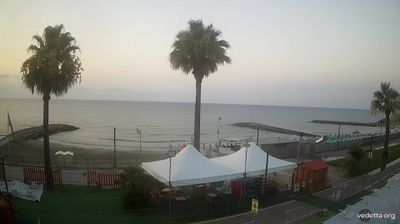immagine della webcam nei dintorni di Albenga: webcam Marina Di Andora
