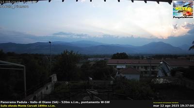 immagine della webcam nei dintorni di Teggiano: webcam Padula