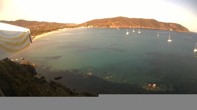 immagine della webcam nei dintorni di Portoferraio: webcam Campo nell'Elba
