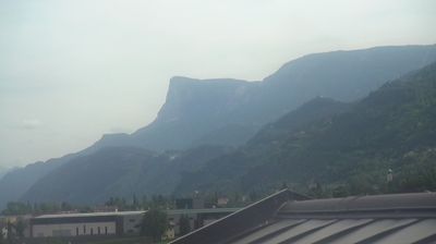 immagine della webcam nei dintorni di Altopiano di Vezzena: webcam Cermes