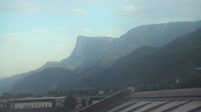 immagine della webcam nei dintorni di San Genesio Atesino: webcam Cermes