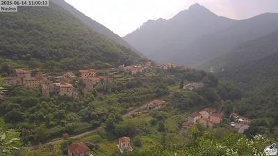 immagine della webcam nei dintorni di Campochiesa: webcam Nasino