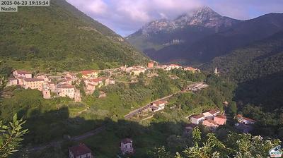 immagine della webcam nei dintorni di Pieve di Teco: webcam Nasino