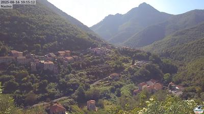 immagine della webcam nei dintorni di Colle San Bernardo: webcam Nasino