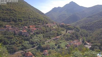immagine della webcam nei dintorni di Garessio: webcam Nasino