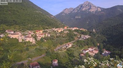 immagine della webcam nei dintorni di Viola: webcam Nasino
