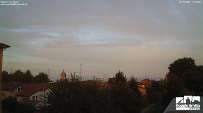 immagine della webcam nei dintorni di Quattro Castella: webcam Bagnolo in Piano