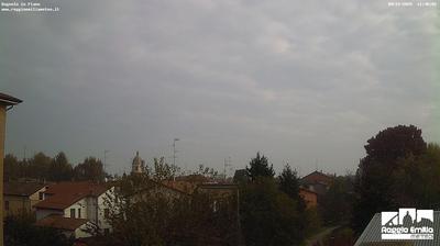 immagine della webcam nei dintorni di Cadelbosco di Sopra: webcam Bagnolo in Piano