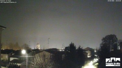 immagine della webcam nei dintorni di Reggiolo: webcam Bagnolo in Piano