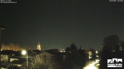 immagine della webcam nei dintorni di Reggiolo: webcam Bagnolo in Piano