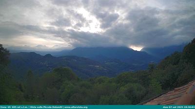 immagine della webcam nei dintorni di Isola Vicentina: webcam Torrebelvicino