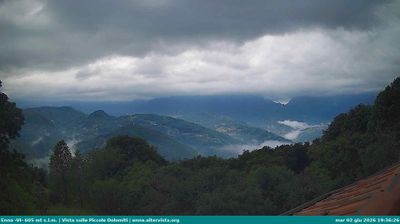 immagine della webcam nei dintorni di Tonezza del Cimone: webcam Torrebelvicino