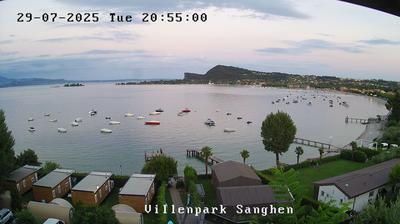 immagine della webcam nei dintorni di Peschiera del Garda: webcam San Felice del Benaco