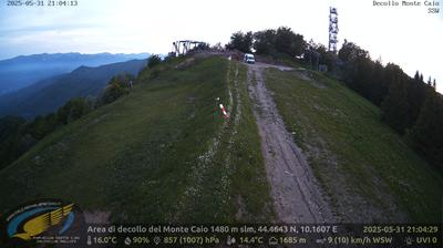 immagine della webcam nei dintorni di Varano de' Melegari: webcam Tizzano Val Parma