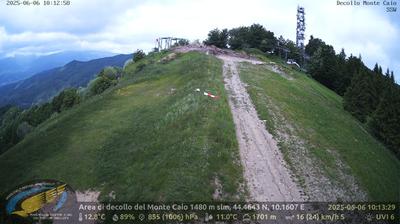 immagine della webcam nei dintorni di Varano de' Melegari: webcam Tizzano Val Parma