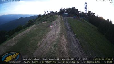 immagine della webcam nei dintorni di Montechiarugolo: webcam Tizzano Val Parma