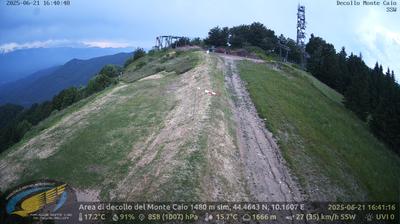 immagine della webcam nei dintorni di Quattro Castella: webcam Tizzano Val Parma