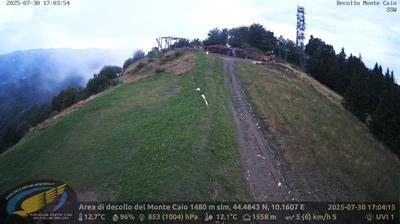 immagine della webcam nei dintorni di Fornovo di Taro: webcam Tizzano Val Parma