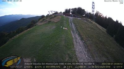 immagine della webcam nei dintorni di Tizzano Val Parma: webcam Schia
