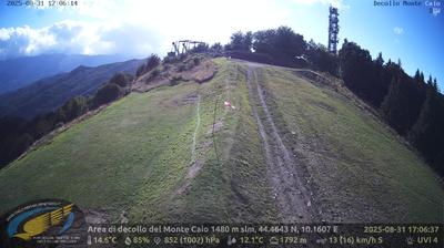 immagine della webcam nei dintorni di Corniglio: webcam Schia