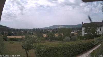 immagine della webcam nei dintorni di Colfiorito: webcam Gualdo Tadino