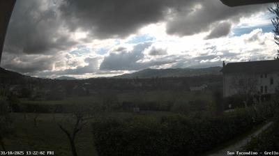 immagine della webcam nei dintorni di Deruta: webcam Gualdo Tadino