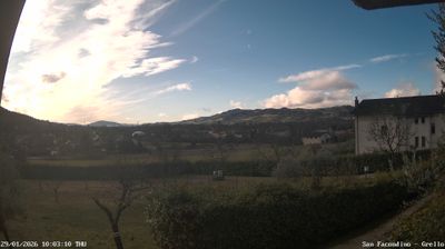 immagine della webcam nei dintorni di Colfiorito: webcam Gualdo Tadino