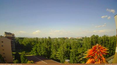 immagine della webcam nei dintorni di Milano Foro Bonaparte: webcam Milano Sella Nuova