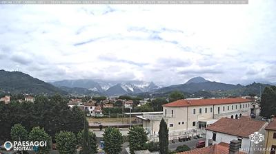 immagine della webcam nei dintorni di Massa: webcam Avenza
