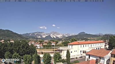 immagine della webcam nei dintorni di Massa: webcam Avenza