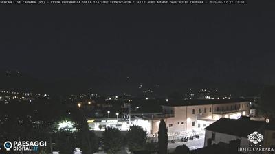 immagine della webcam nei dintorni di Careggine: webcam Avenza