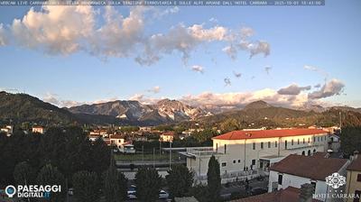 immagine della webcam nei dintorni di Forte dei Marmi: webcam Avenza