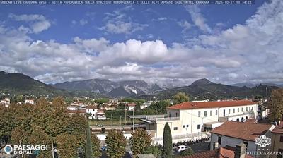 immagine della webcam nei dintorni di Ortonovo: webcam Avenza