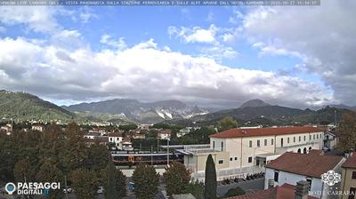 immagine della webcam nei dintorni di La Spezia: webcam Avenza