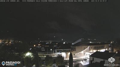 immagine della webcam nei dintorni di Viareggio: webcam Avenza