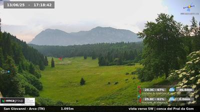 immagine della webcam nei dintorni di Tenno: webcam Dro
