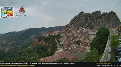 immagine della webcam nei dintorni di Potenza: webcam Pietrapertosa